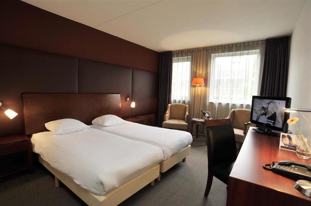 Fletcher Hotel-Restaurant Weert Room photo
